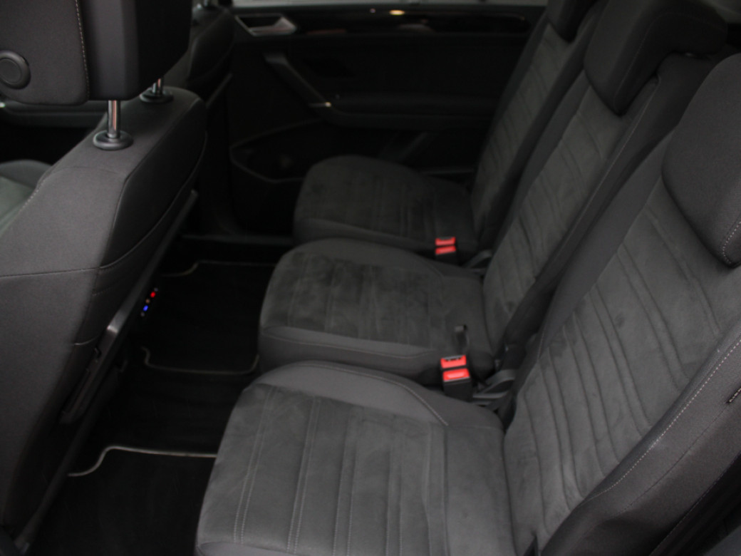 2021 Volkswagen Touran