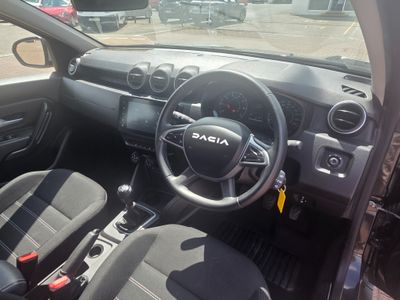 2023 Dacia Duster