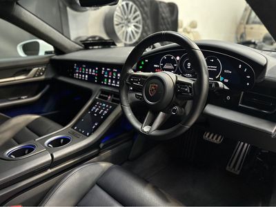 2024 Porsche Taycan