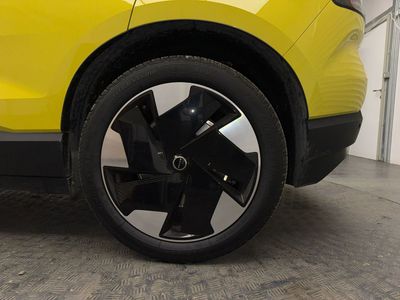 2025 Volvo EX30