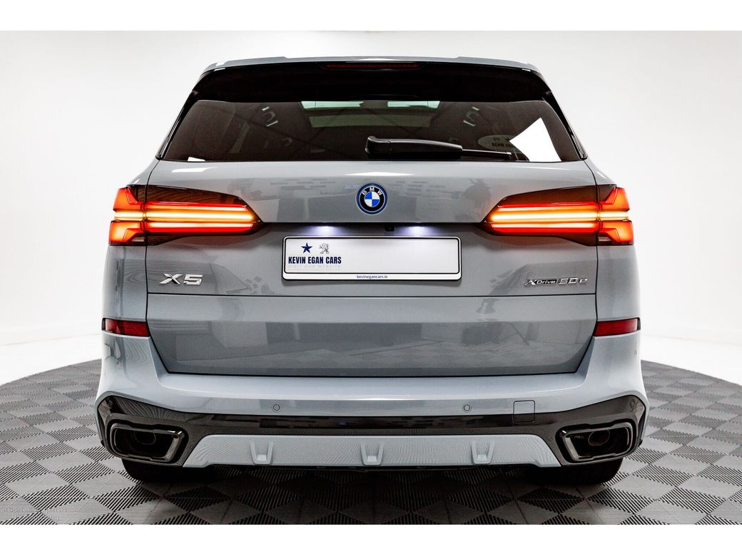 2025 BMW X5