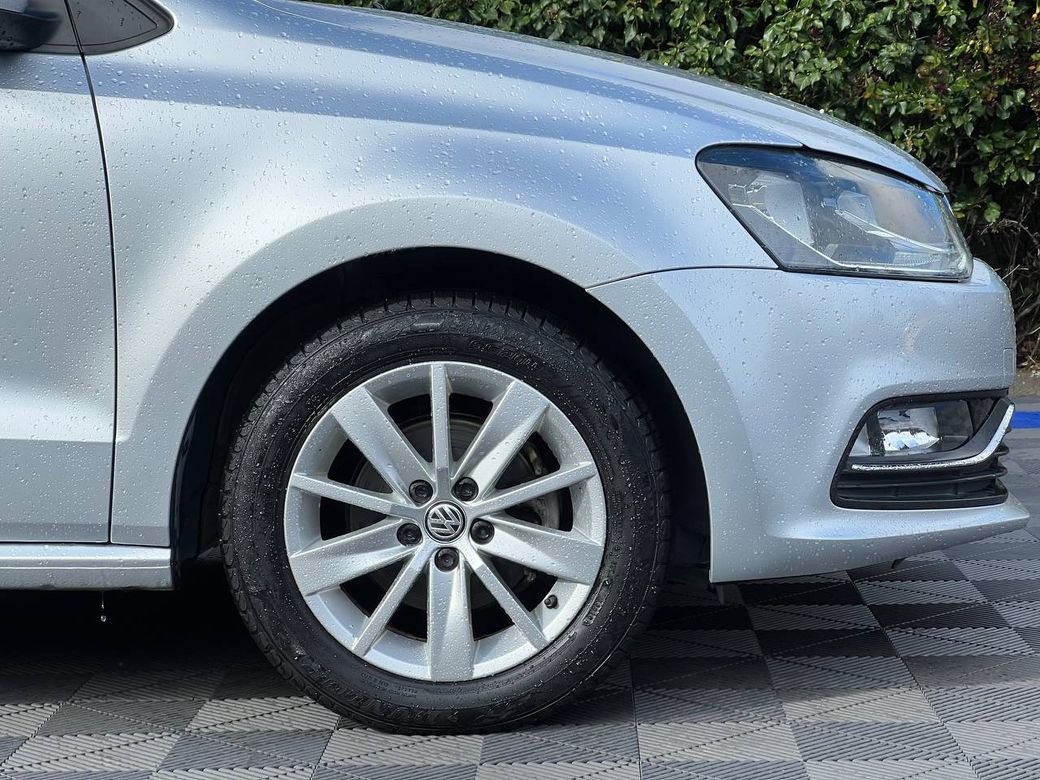 2015 Volkswagen Polo