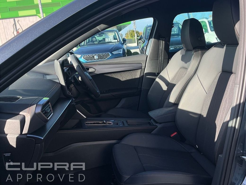 2025 Cupra Leon