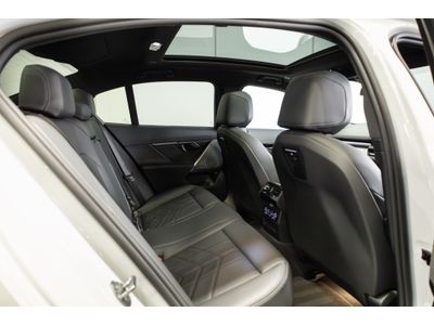2024 BMW 5 Series
