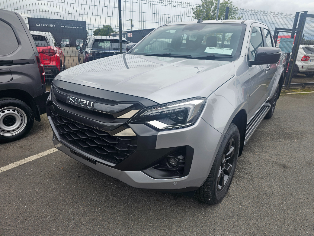 2025 Isuzu D-MAX