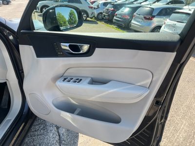 2023 Volvo XC60