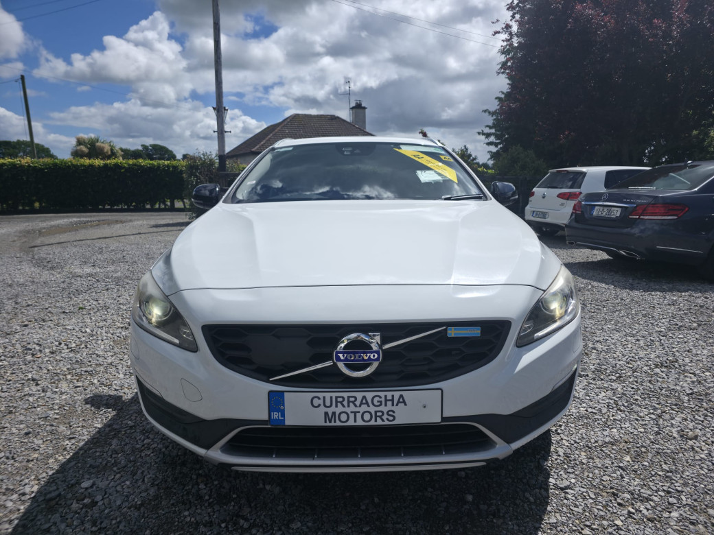 2017 Volvo V60 Cross Country