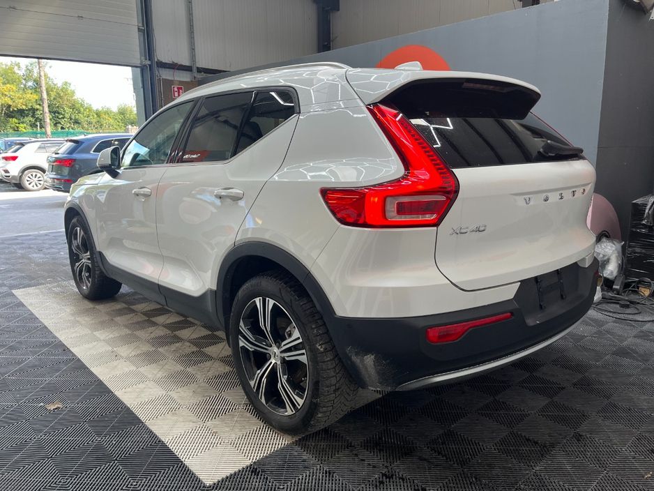 2022 Volvo XC40