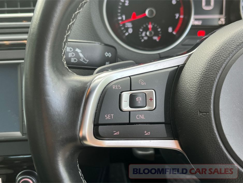 2014 Volkswagen Polo