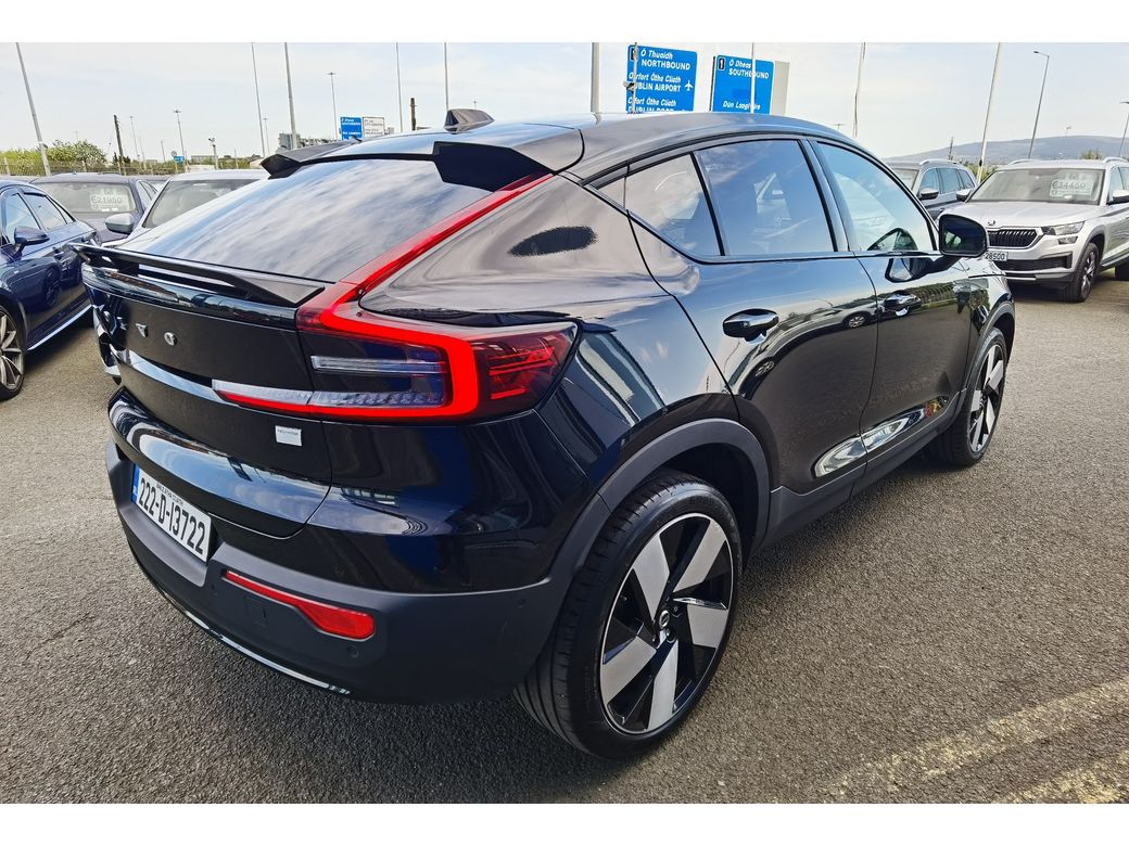 2022 Volvo C40