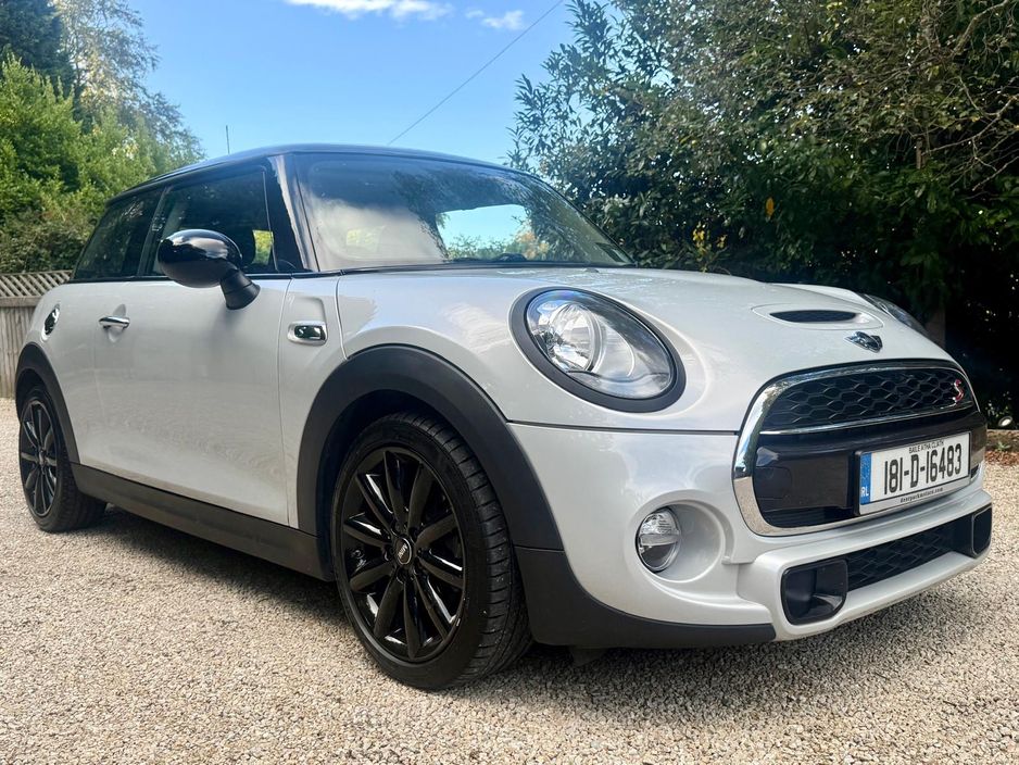 2018 Mini Hatch