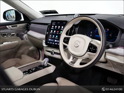 2025 Volvo XC90