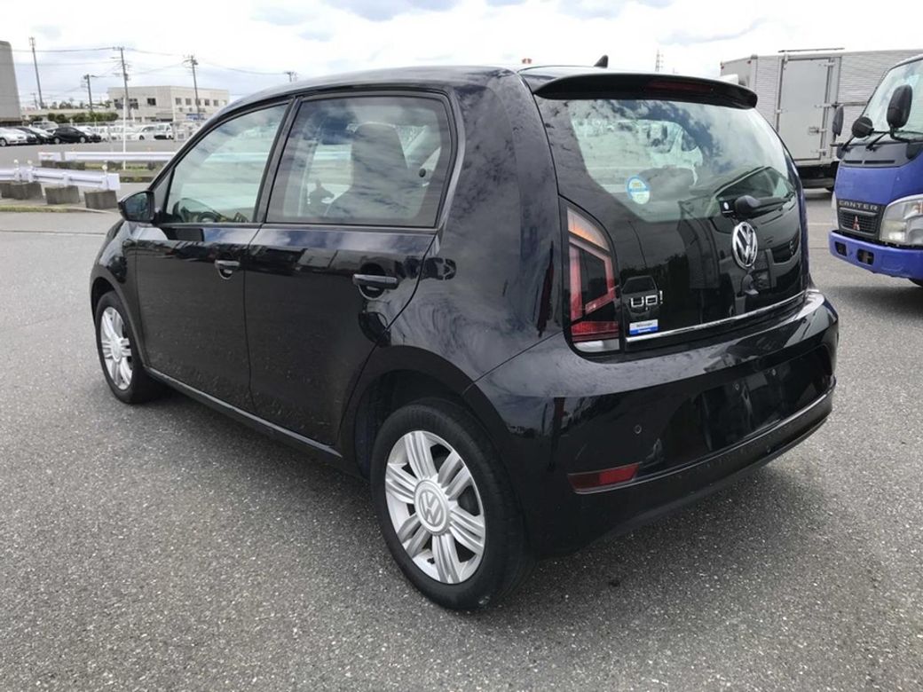 2018 Volkswagen up!