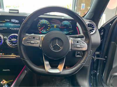 2023 Mercedes-Benz EQB