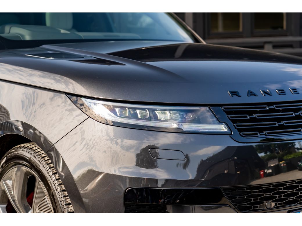 2025 Land Rover Range Rover Sport