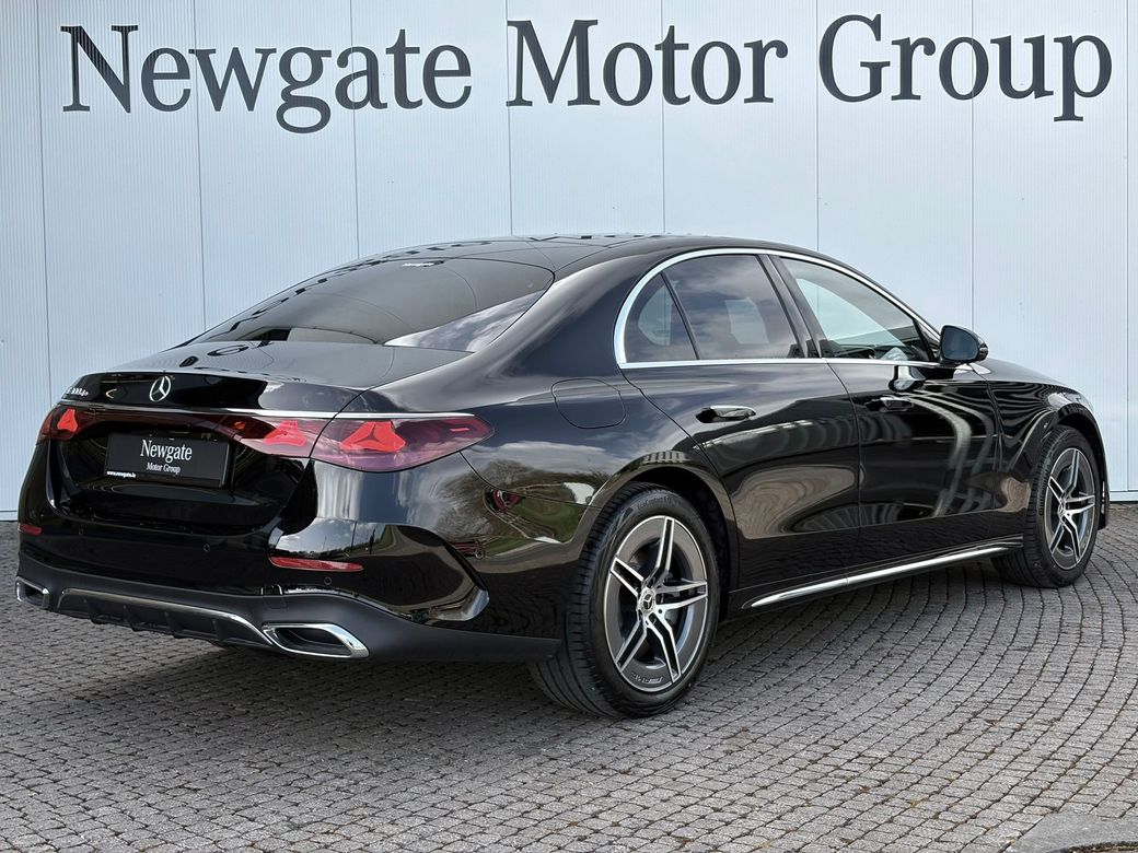 2025 Mercedes-Benz E 300