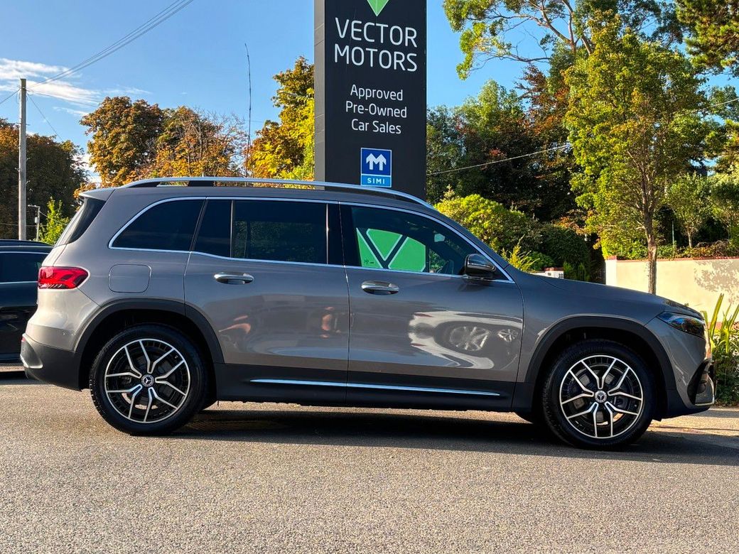 2023 Mercedes-Benz EQB