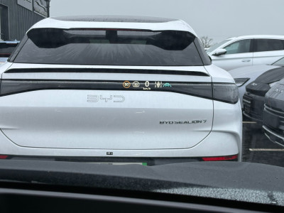 2025 BYD Sealion 7