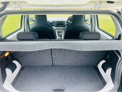 2018 Volkswagen up!