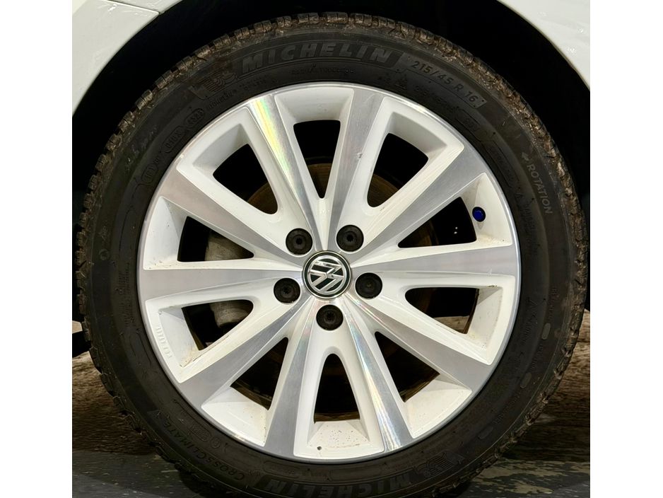 2017 Volkswagen Polo