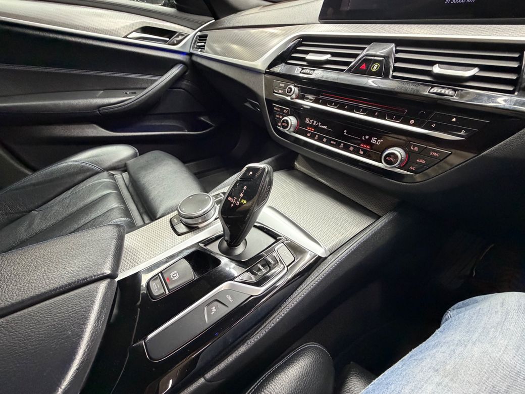 2018 BMW 5 Series