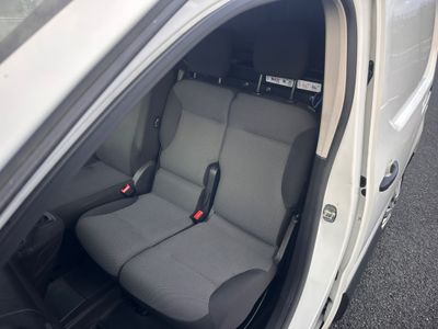 2021 Peugeot Partner