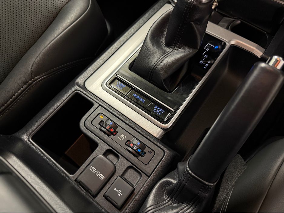 2022 Toyota Landcruiser