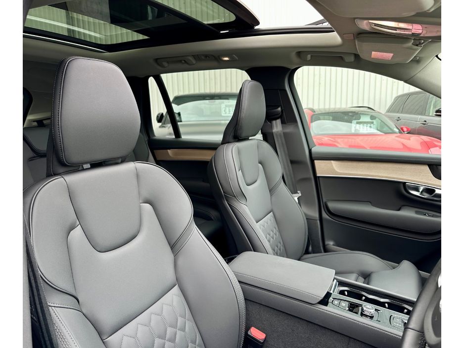2025 Volvo XC90