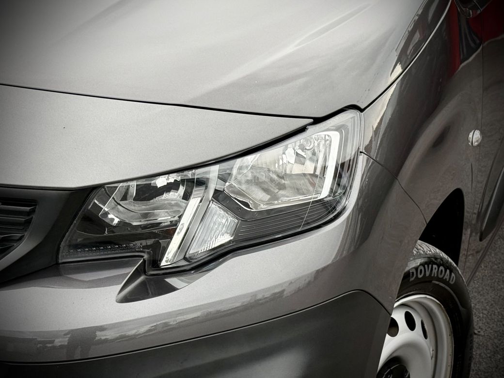 2023 Peugeot Partner