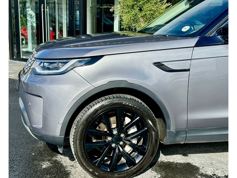 2022 Land Rover Discovery