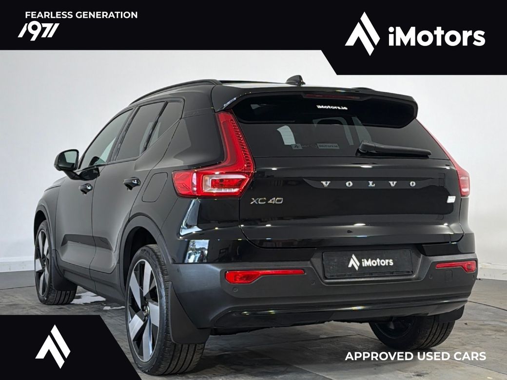 2023 Volvo XC40