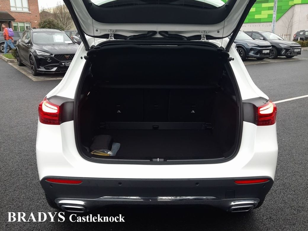 2026 Mercedes-Benz GLA Class