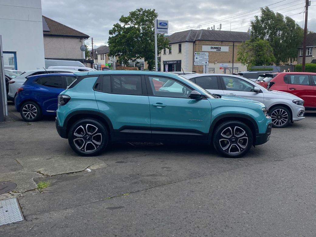 2025 Jeep Avenger