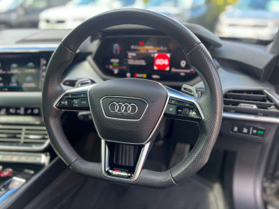 2021 Audi e-tron GT
