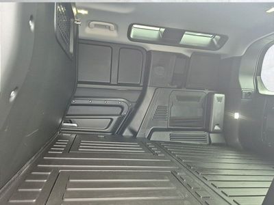2026 Land Rover Defender