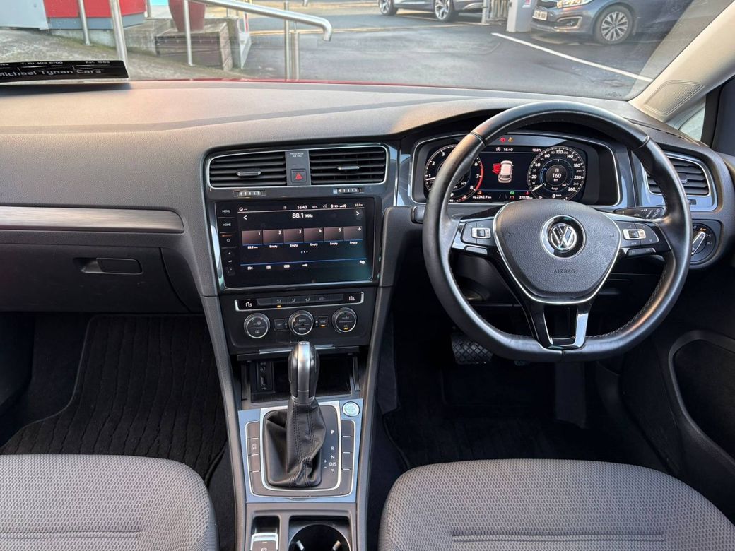 2019 Volkswagen Golf