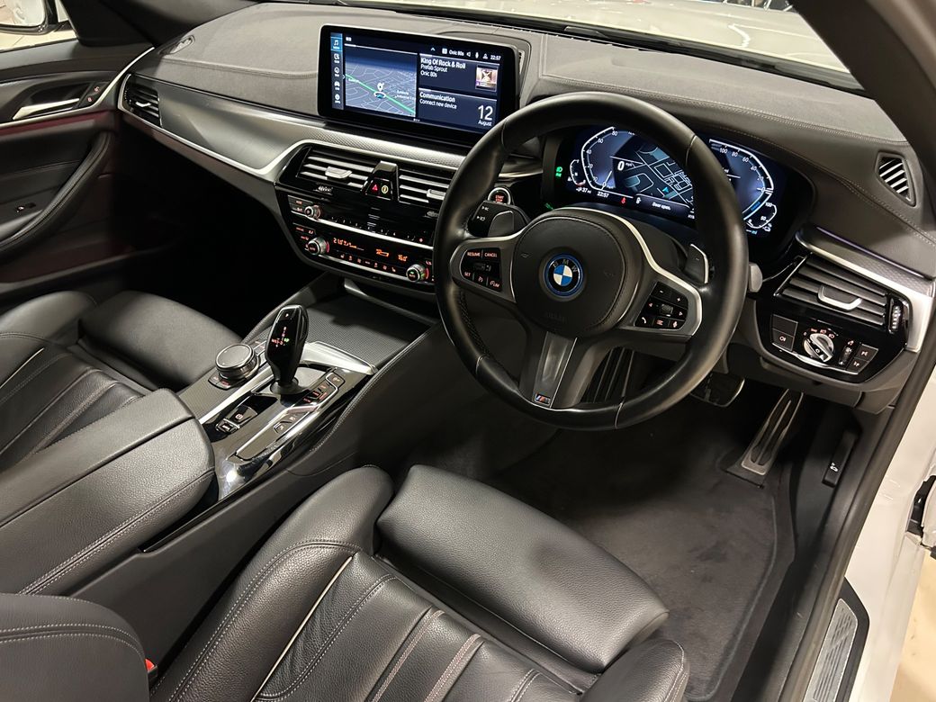 2022 BMW 5 Series