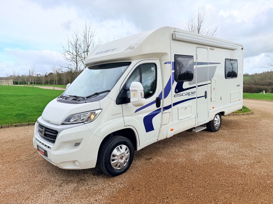 2016 SWIFT  SWIFT ESCAPE 663 LOW PROFILE AUTO 4 BERTH 