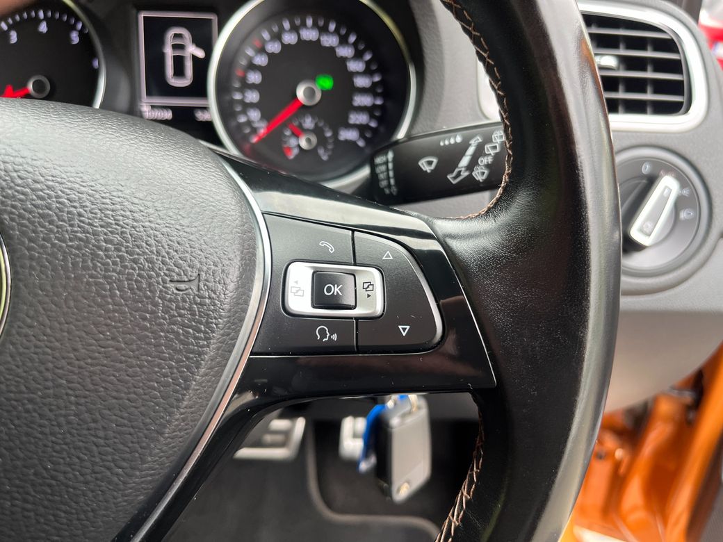 2017 Volkswagen Polo