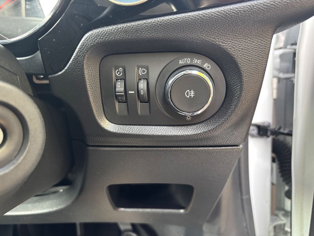 2020 Opel Corsa