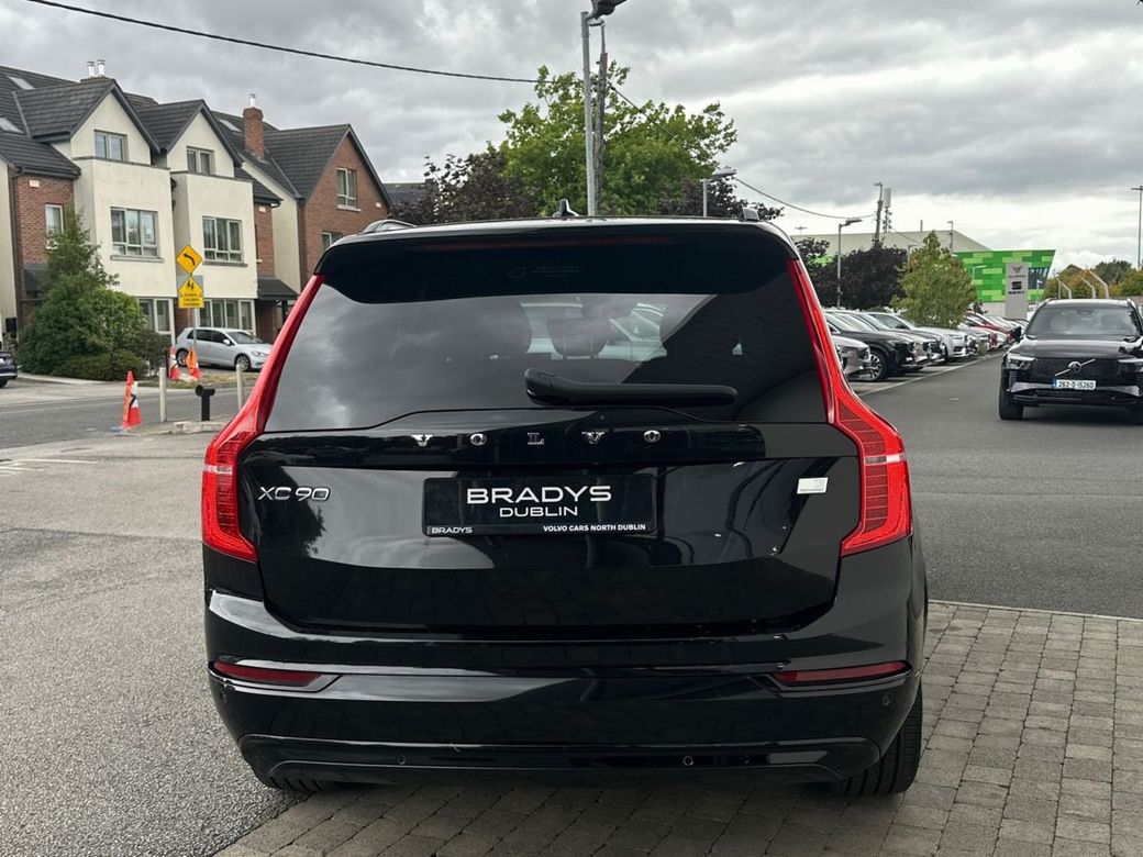 2021 Volvo XC90