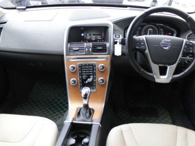 2017 Volvo XC60