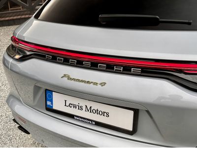 2023 Porsche Panamera