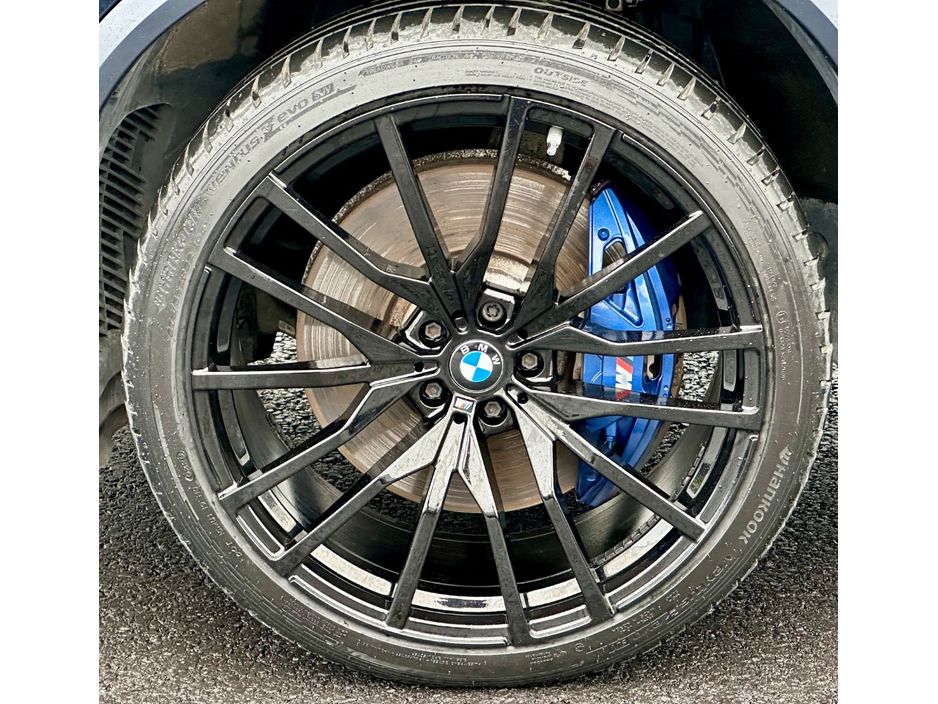 2022 BMW X5