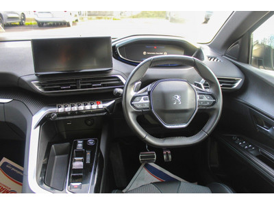 2024 Peugeot 5008