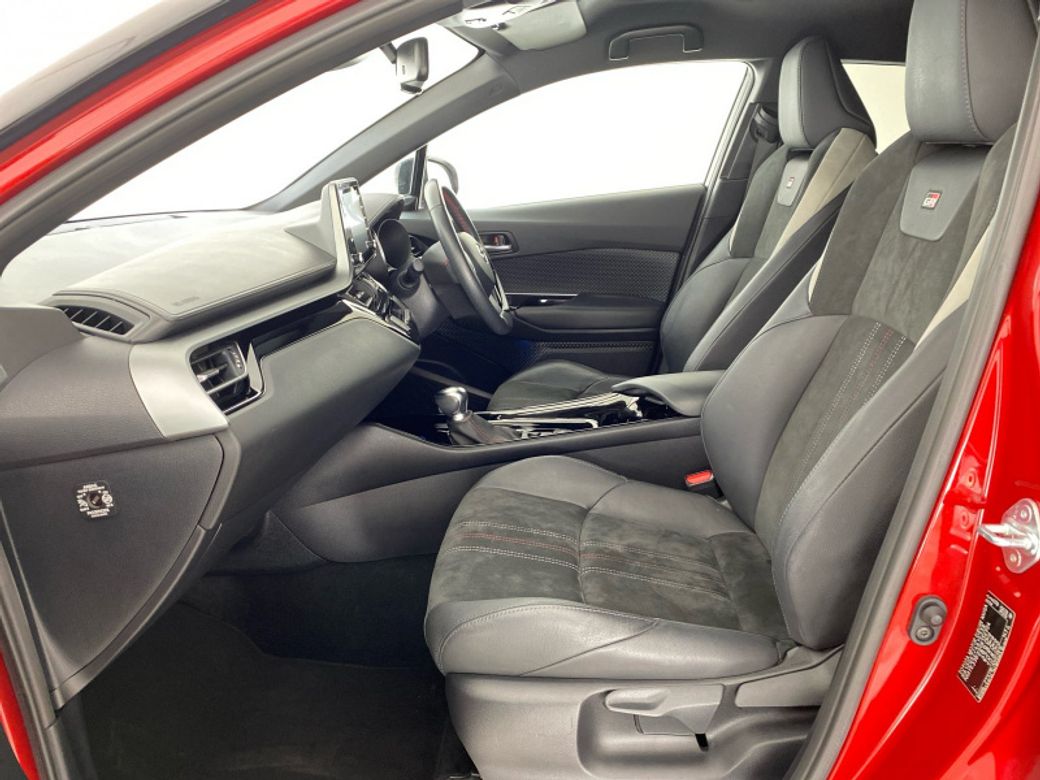 2022 Toyota C-HR