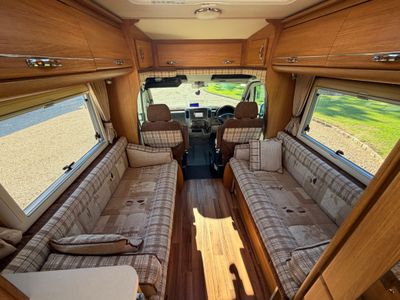 2010 AUTOSLEEPER  DEVON LOW PROFILE R.H.D AUTOMATIC 