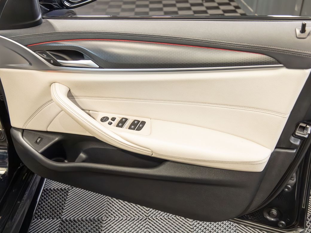 2023 BMW 5 Series