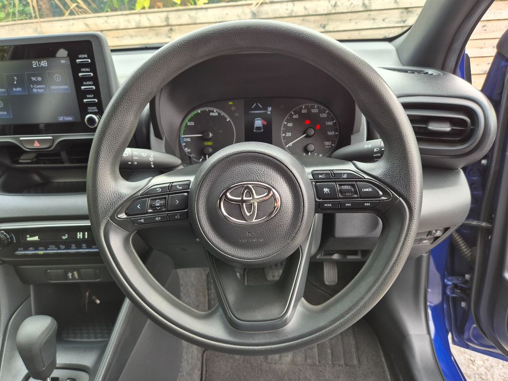 2022 Toyota Yaris