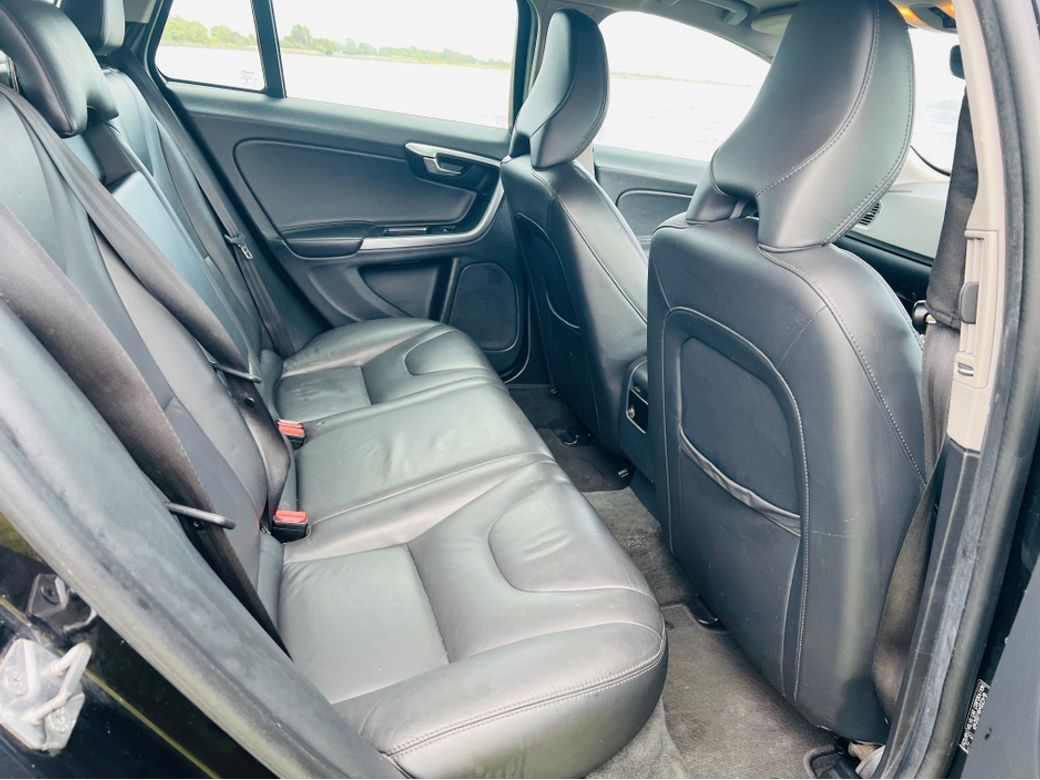 2015 Volvo V60
